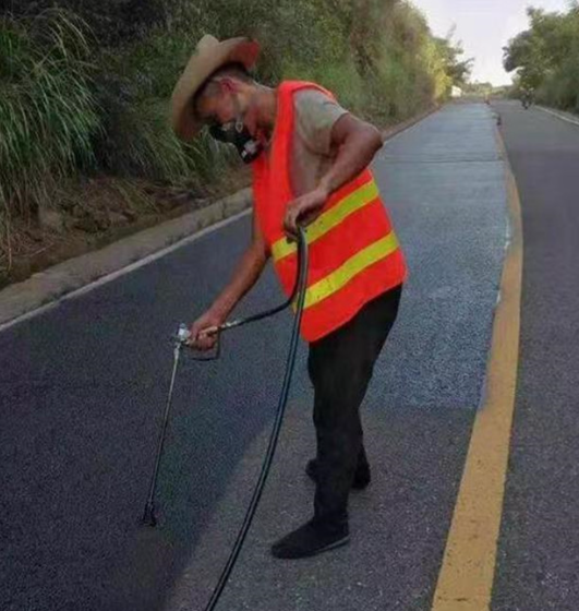 舟山路面喷涂翻新彩色步道施工方案